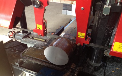 青山湖卧式带锯床加工时出现明显振荡如何排查？